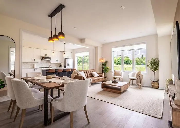 Spotless 5 Bed And 4 Bath With Wi-Fi And 1Hr To Niagara