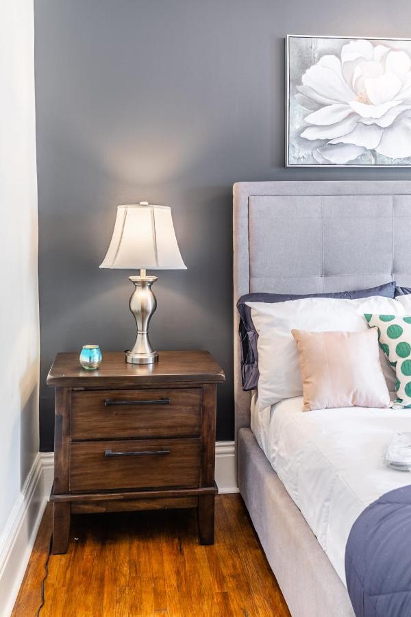 Upscale 1br - Boutique - Prime Downtown Location! Hamilton