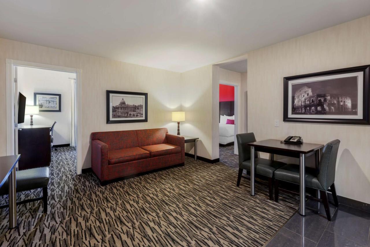Hotel C By Carmen's, Bw Premier Collection Hamilton