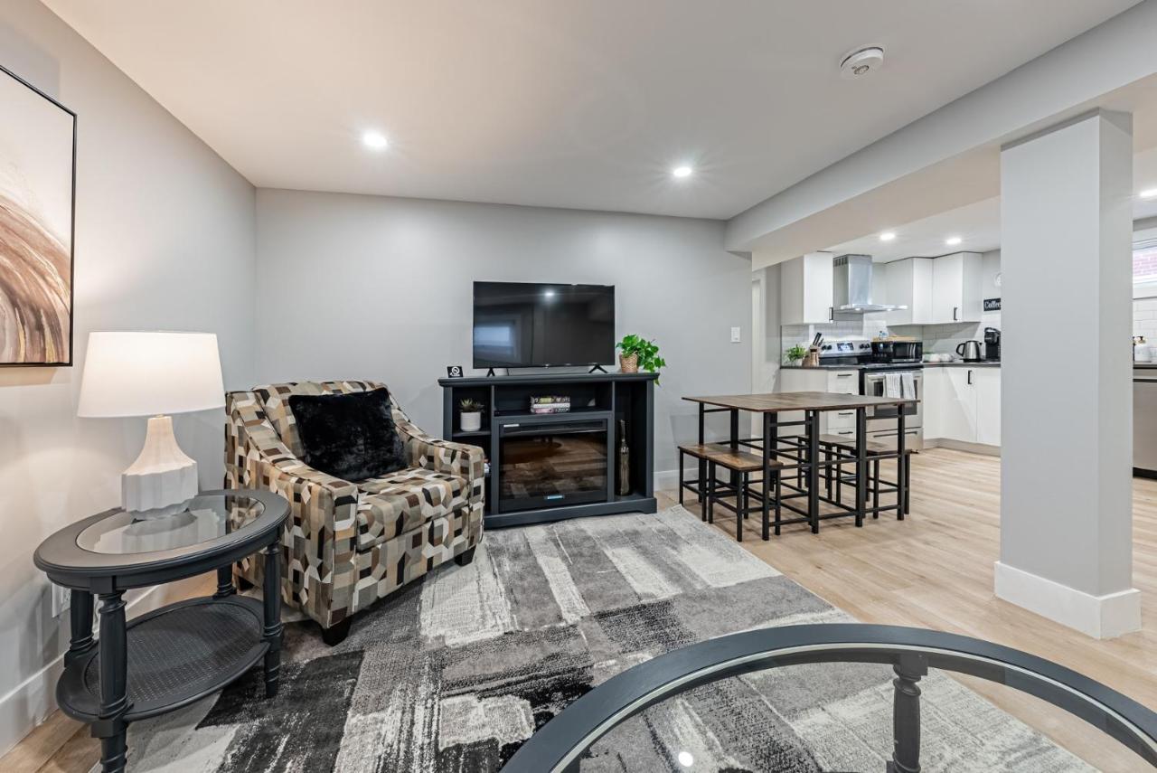 Apartment Mountain Duplex On Winchester Blvd *