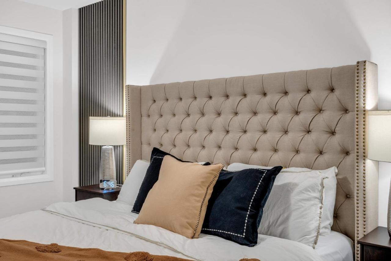 Holiday home Lavish On Scenic Mountain - King Bed *