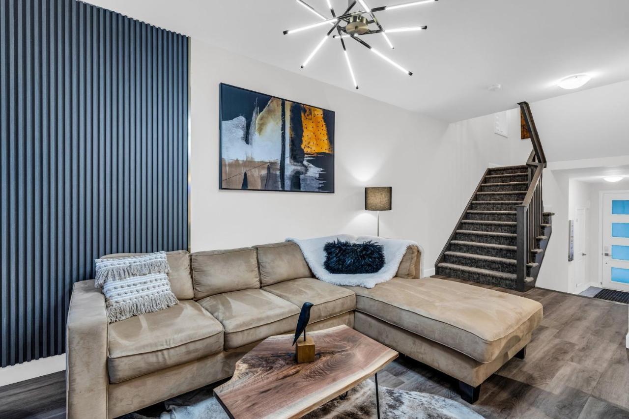 Holiday home Lavish On Scenic Mountain - King Bed Hamilton