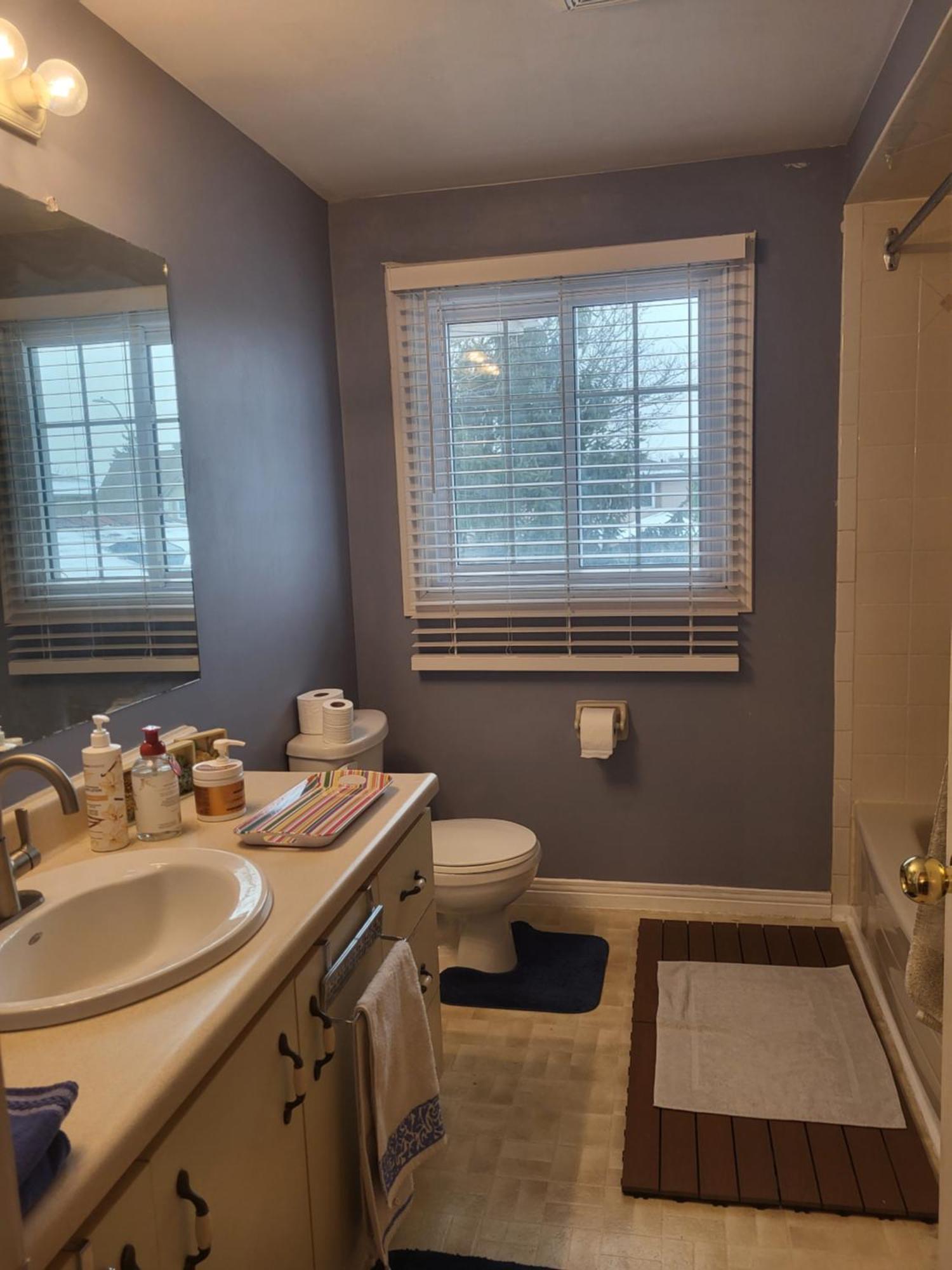 308 Delancey * Hamilton