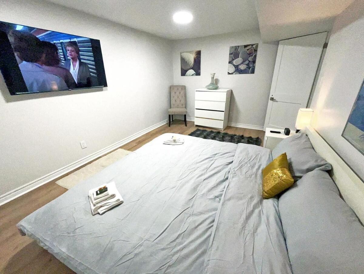 Apartment Chic Retreat - Cozy Winter Getaway Hamilton