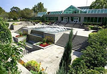 Courtyard By Marriott Hotel Hamilton