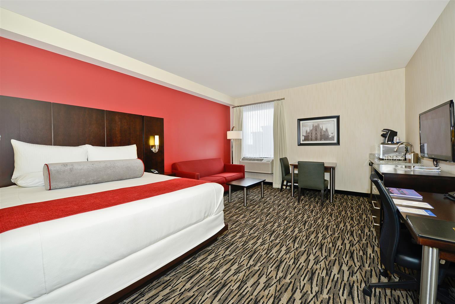 C By Carmen's, Bw Premier Collection Hotel