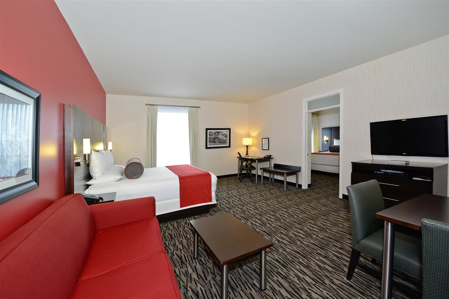 C By Carmen's, Bw Premier Collection Hotel
