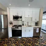 Cozy Downtown Condo Suite