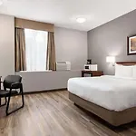 Days Inn By Wyndham Hamilton - Downtown