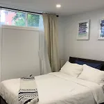 *Cozy, Newly Renovated, Fully Equipped*