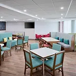 Hampton Inn By Hilton Hamilton