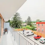 Spacious 2Br Apt - Near Dt Hamilton