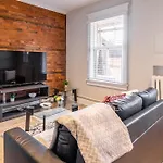 1Br - Queen Bed Apartment In Hamilton\'S Best Neighborhood