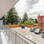 Glenview West Apartment W Patio - Near Downtown