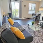 Glenview West Apt W Patio - Near Downtown