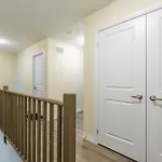 New 3 Bed House - Golf & Waterfalls In Stoney Creek