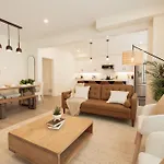 Spotless 5 Bed And 4 Bath With Wi-Fi And 1Hr To Niagara