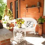 Homestead House B&B