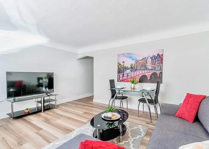 Bright And Spacious 1Br Apt With King Bed And Netflix!