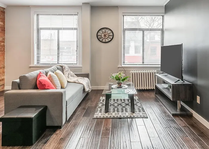 Cozy 1Br- Condo Unit - James Street North