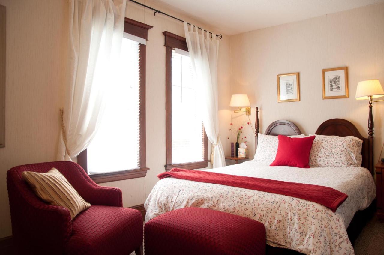 Bed & Breakfast Homestead House Hamilton