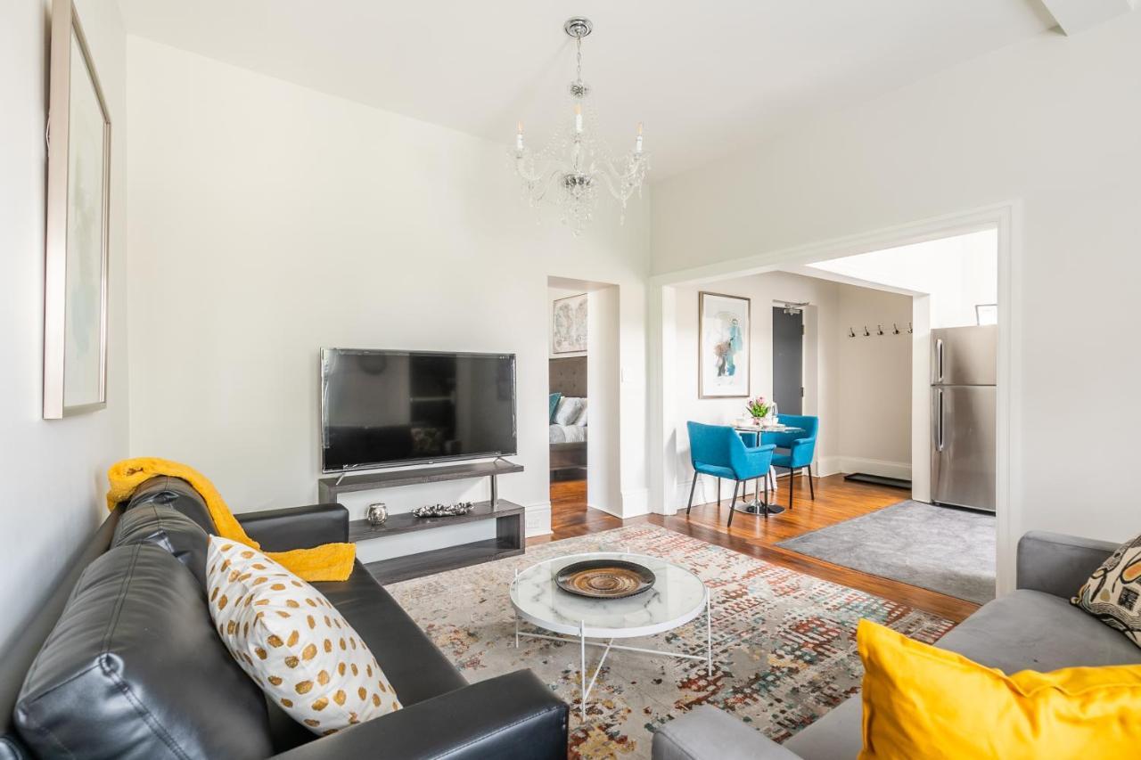 Stunning 1br - Boutique - Prime Location! Apartment *