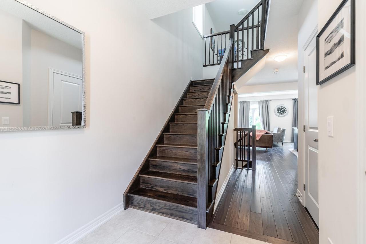 Globalstay Modern Townhomes In Lakeshore Steps To The Beach *