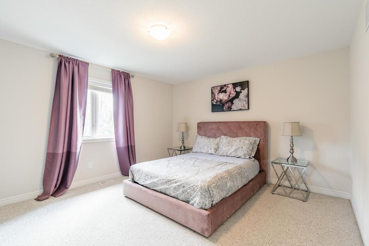 Globalstay Modern Townhomes In Lakeshore Steps To The Beach