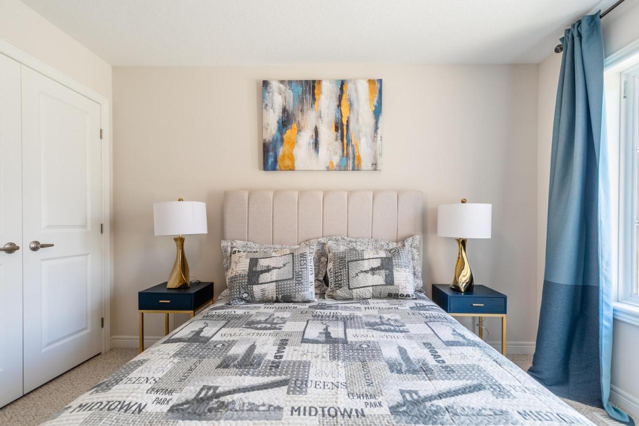 Globalstay Modern Townhomes In Lakeshore Steps To The Beach *