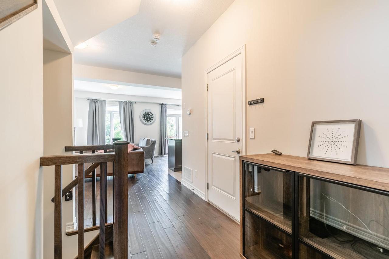 Globalstay Modern Townhomes In Lakeshore Steps To The Beach *