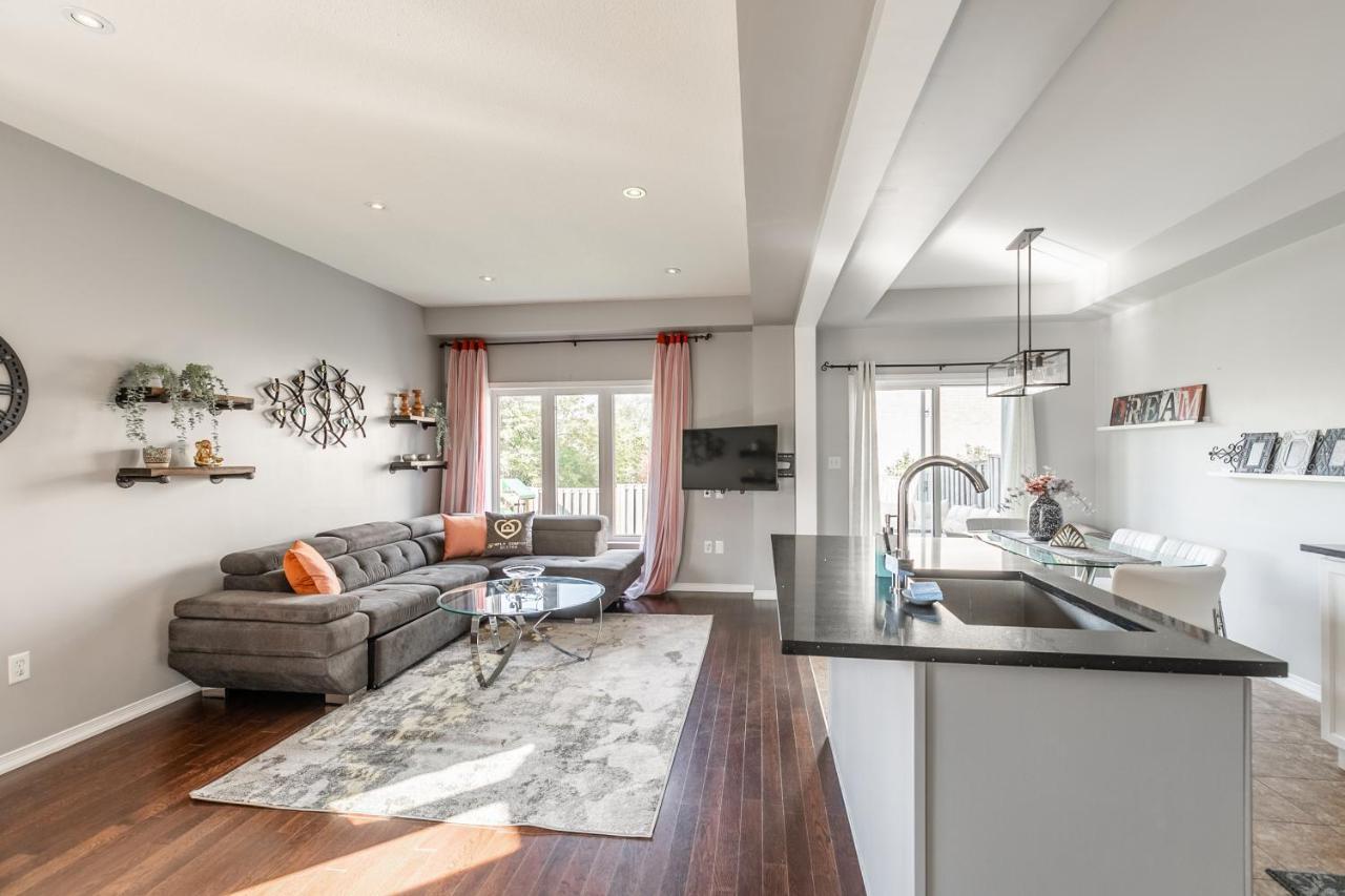3br 2ba Townhomes With Hot Tub & Bbq By Globalstay Hamilton