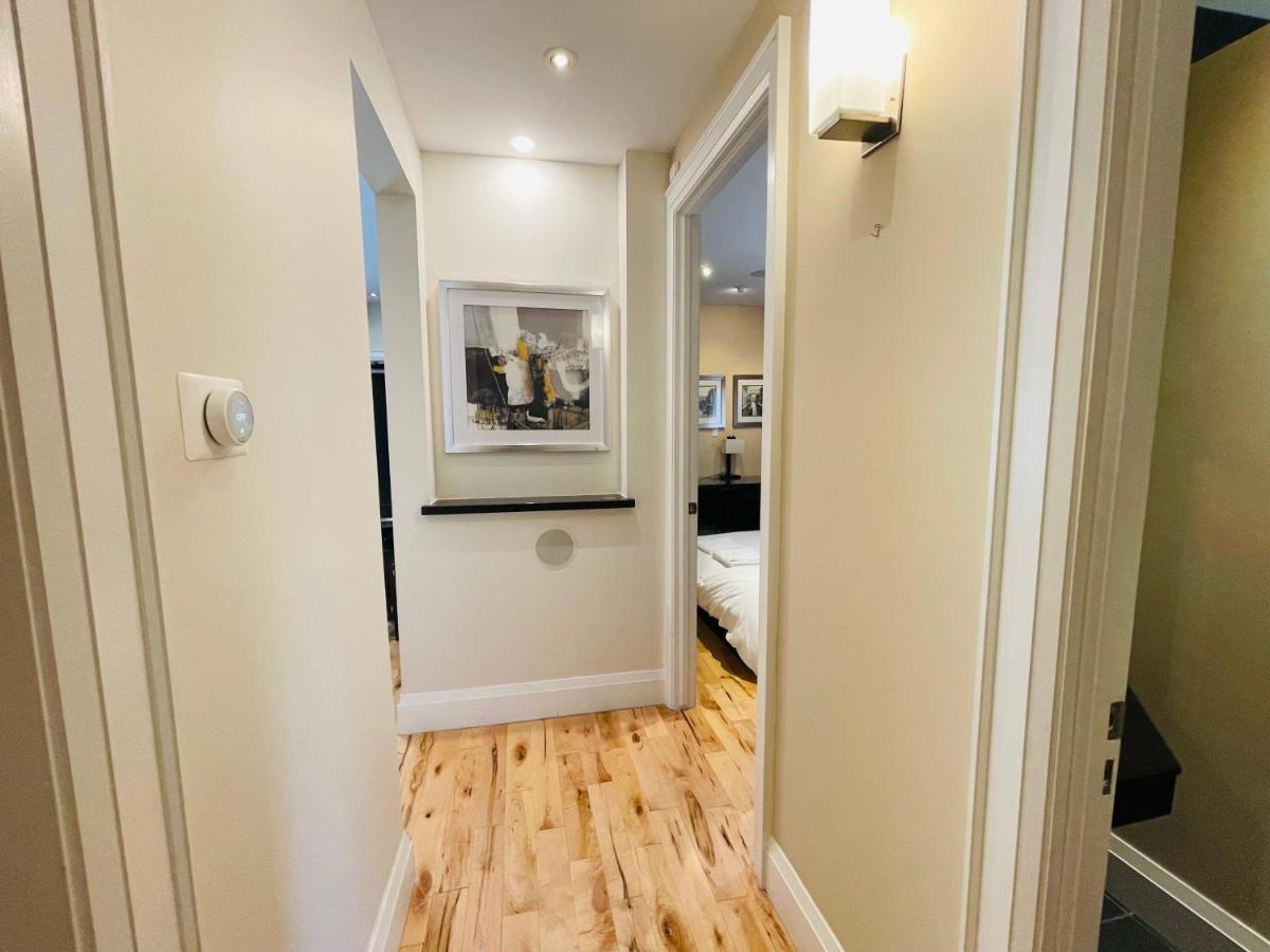 Chic Two Bedroom Downtown Aparthotel 3*