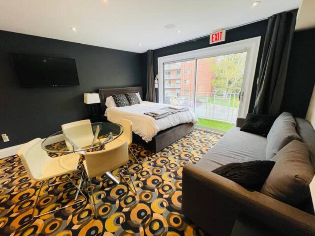 Cozy Downtown 3*
