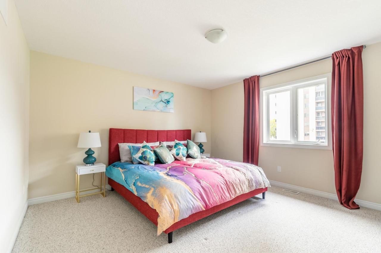 Globalstay Modern Townhomes In Lakeshore Steps To The Beach * Hamilton