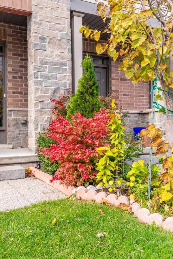 Globalstay Modern Townhomes In Lakeshore Steps To The Beach Hamilton