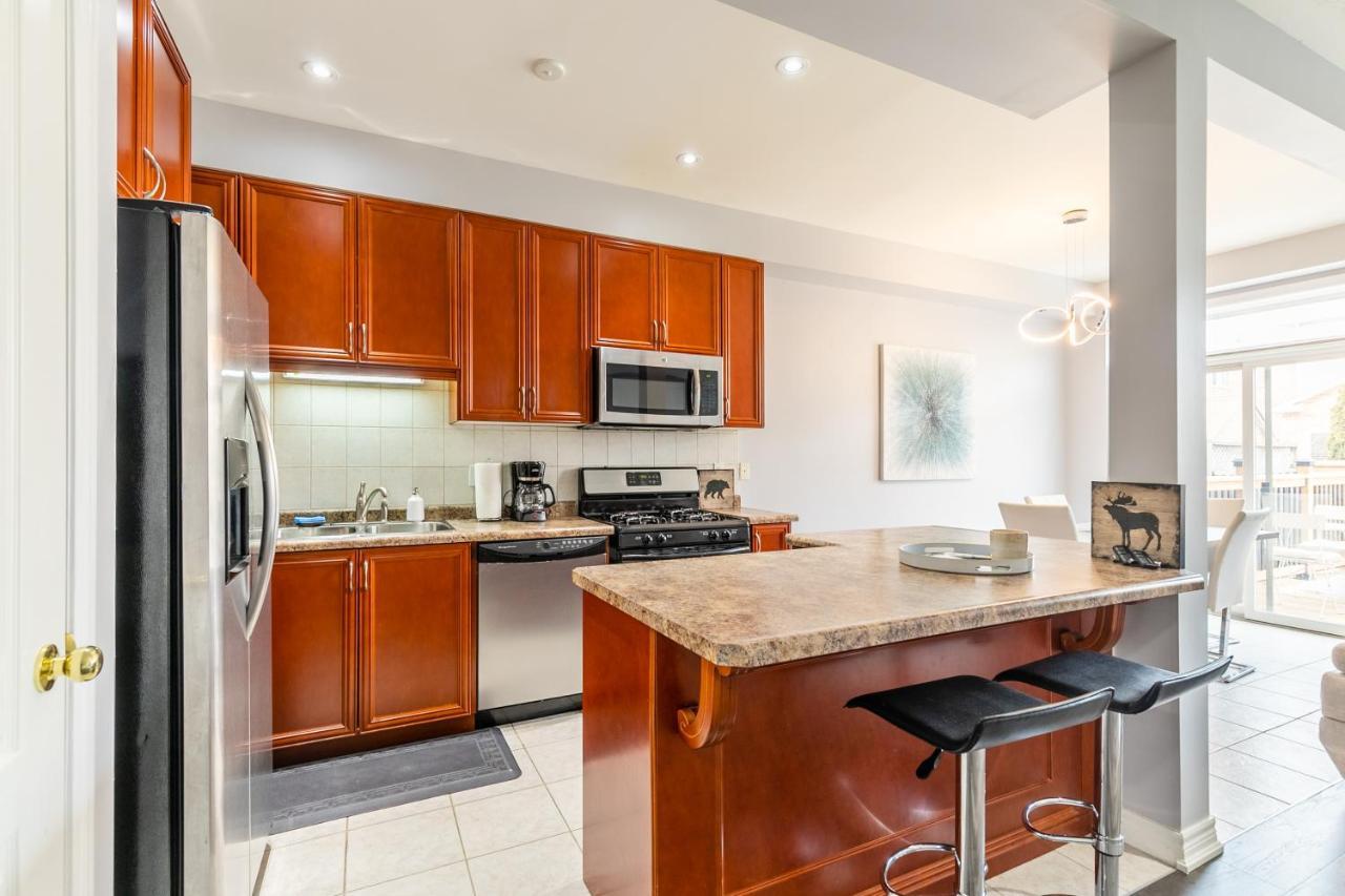 3br 2ba Townhomes With Hot Tub & Bbq By Globalstay Hamilton