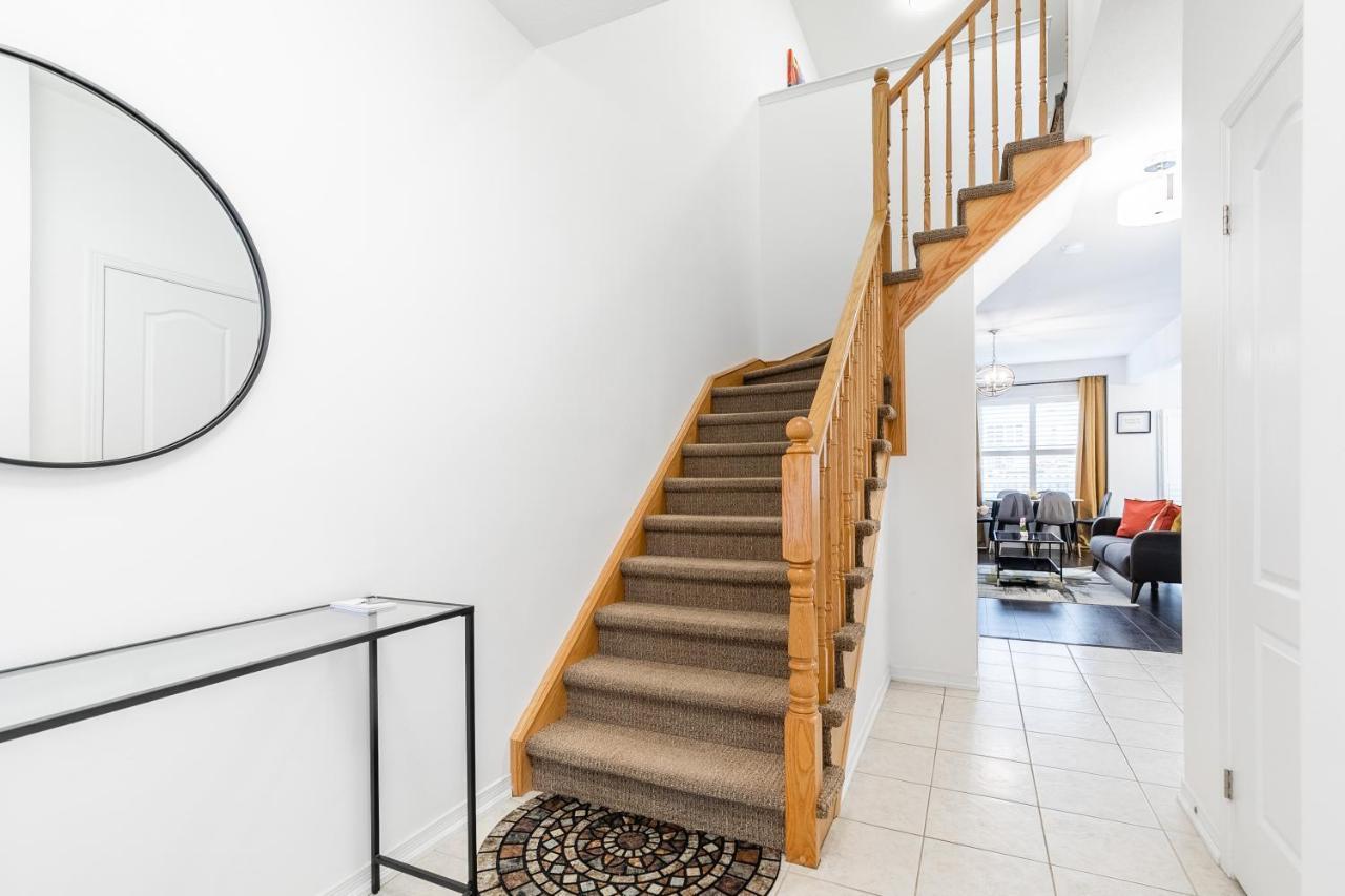 3br 2ba Townhomes With Hot Tub & Bbq By Globalstay * Hamilton