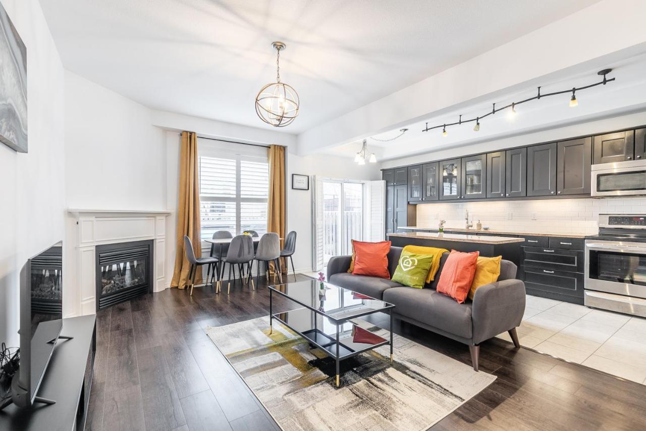 3br 2ba Townhomes With Hot Tub & Bbq By Globalstay * Hamilton