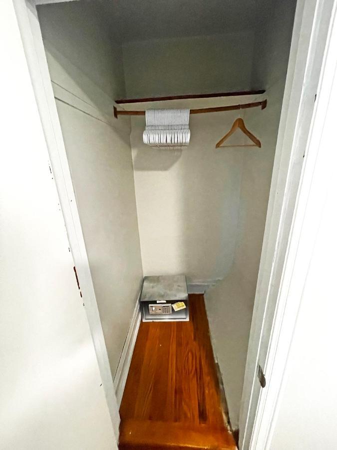 Chic Retreat - Comfy Beds - Garden - Pool * Hamilton