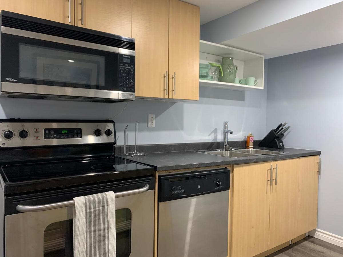 Greenhill Basement With Spacious Patio Apartment Hamilton