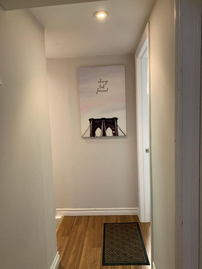 Greenhill Basement With Spacious Patio Hamilton