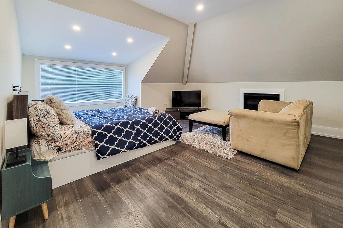 Aberdeen Apartment *