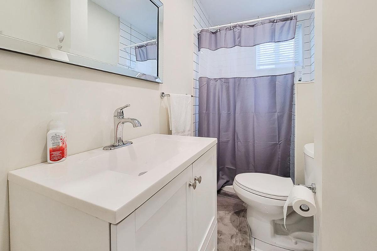 Aberdeen Apartment *