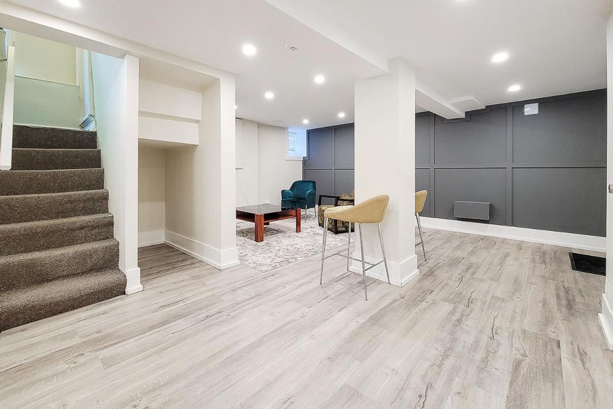 Aberdeen Apartment *