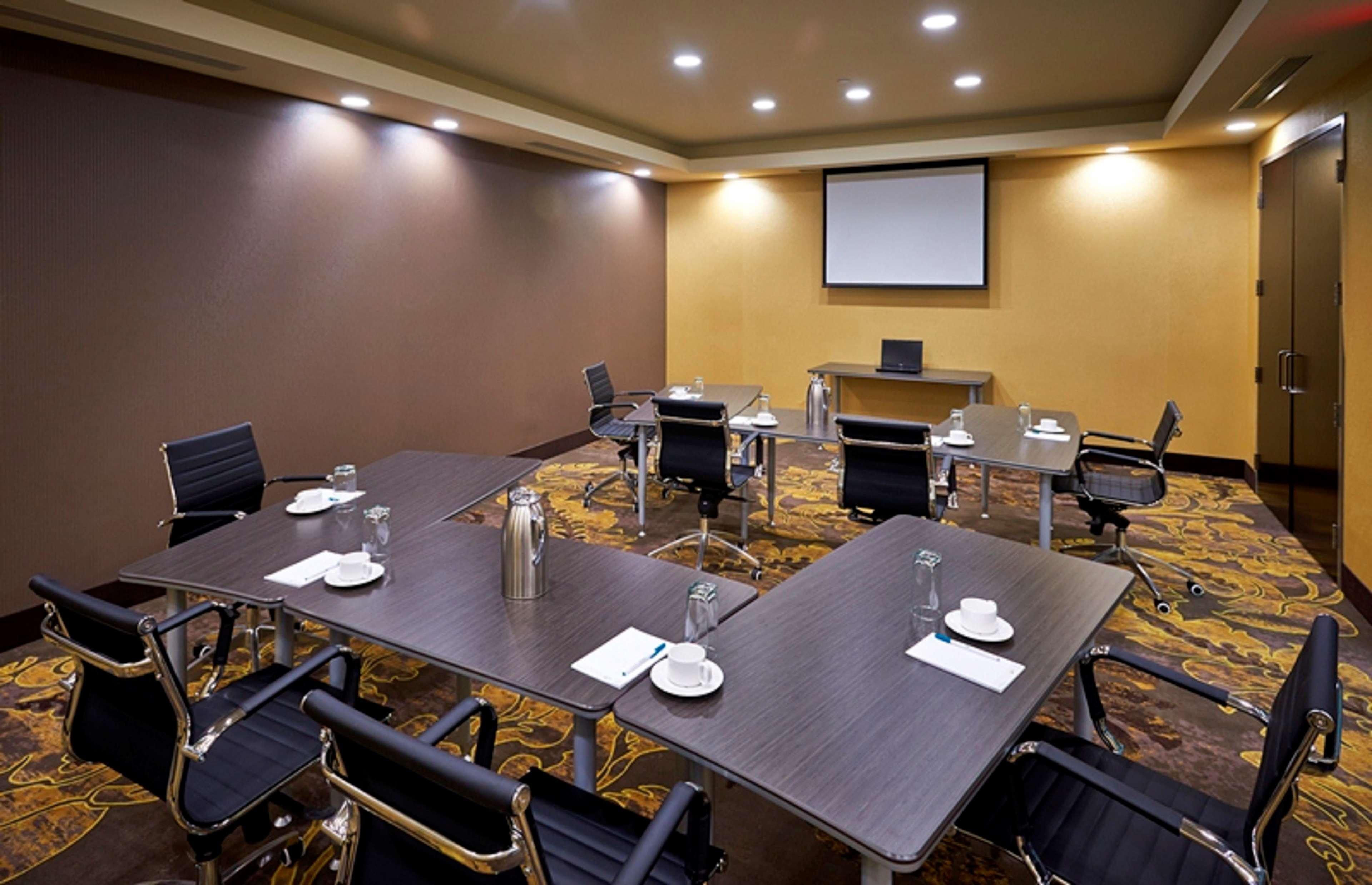 Homewood By Hilton Hotel Hamilton