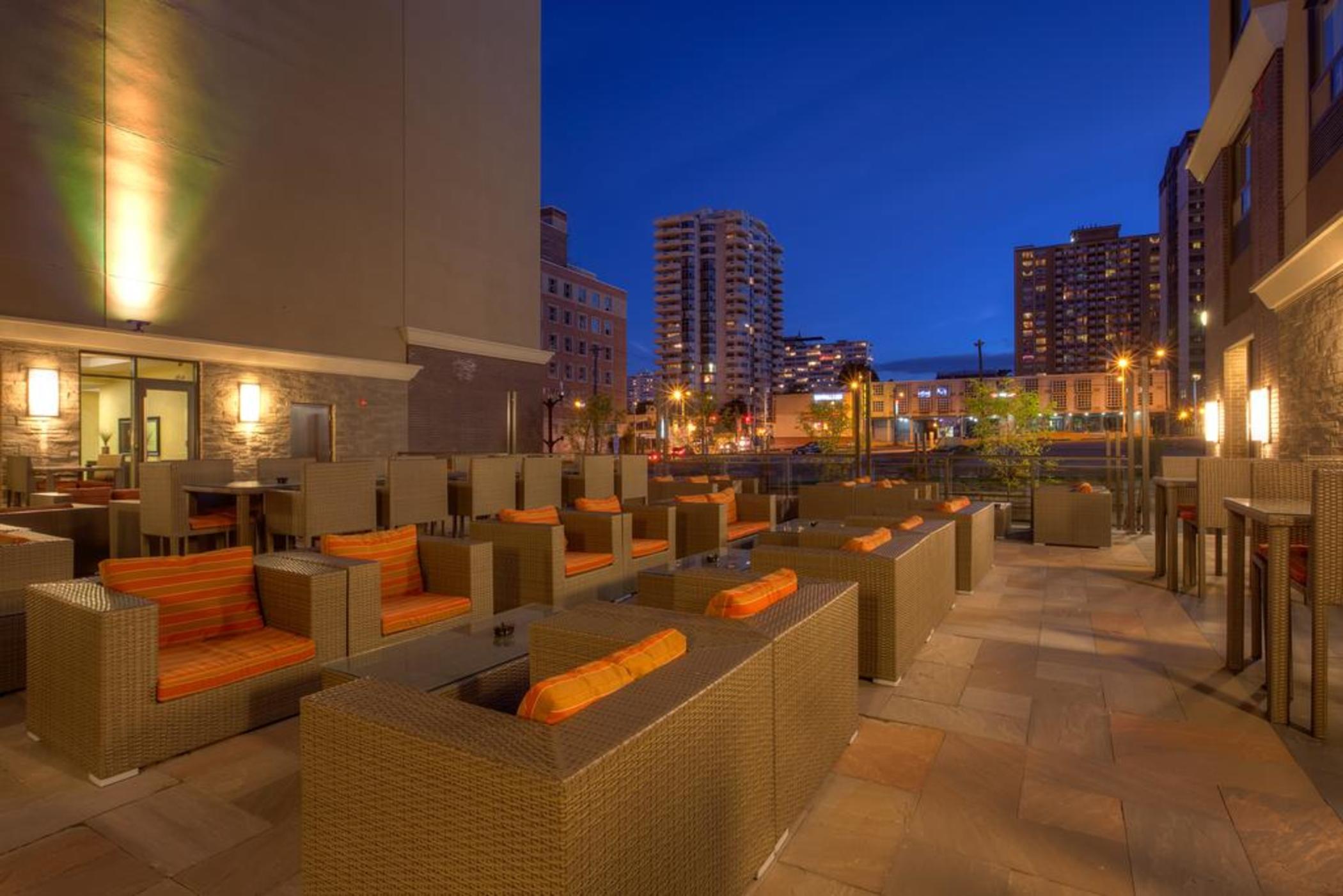 Staybridge - Downtown By Ihg Hotel Hamilton