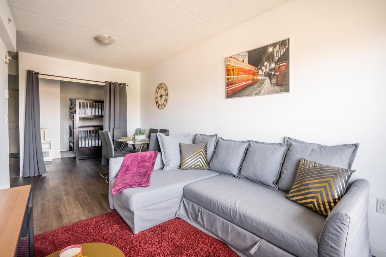 Globalstay Downtown Apartment