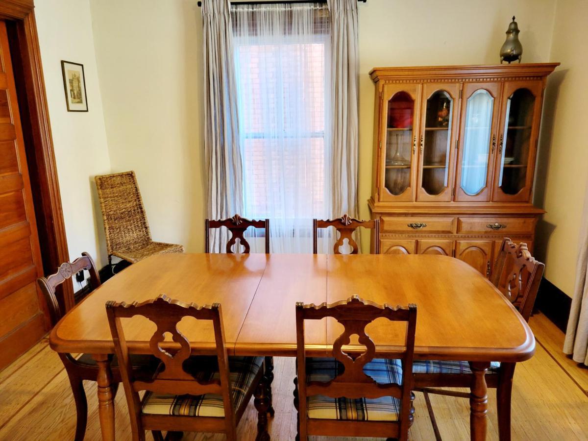 Dundurn Dwelling-charming Century