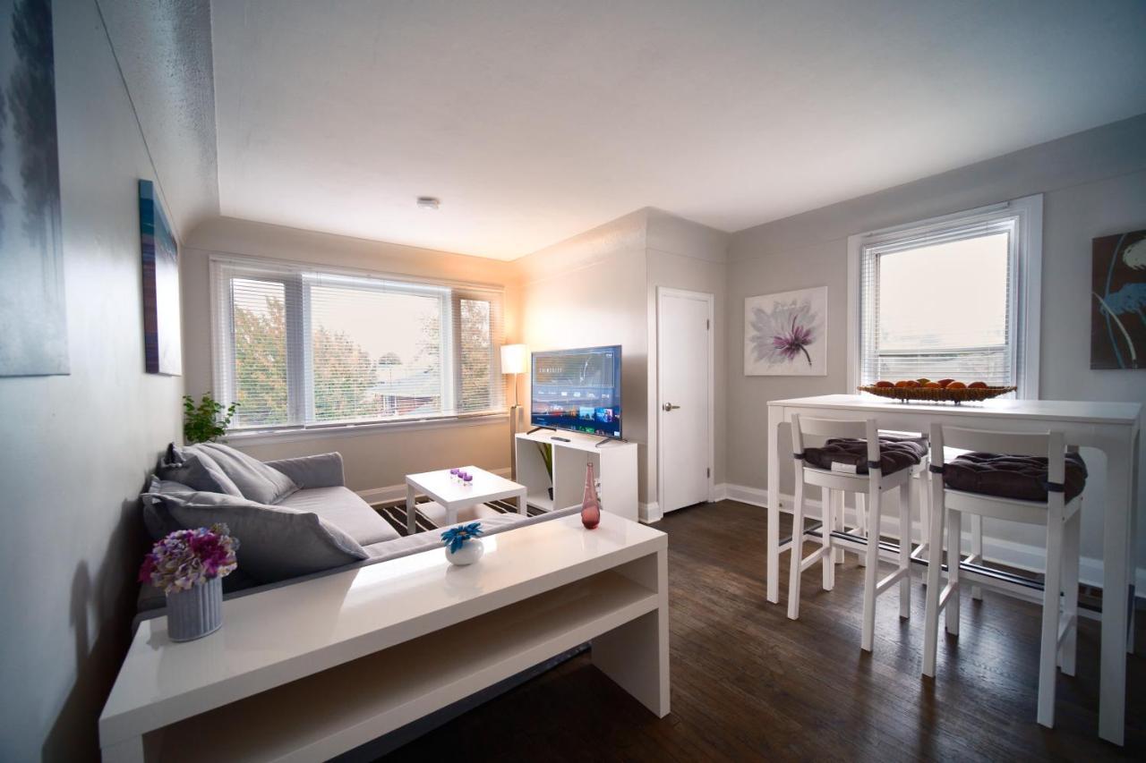 Apartment Chic Retreat - Comfy Beds - Garden - Pool Hamilton