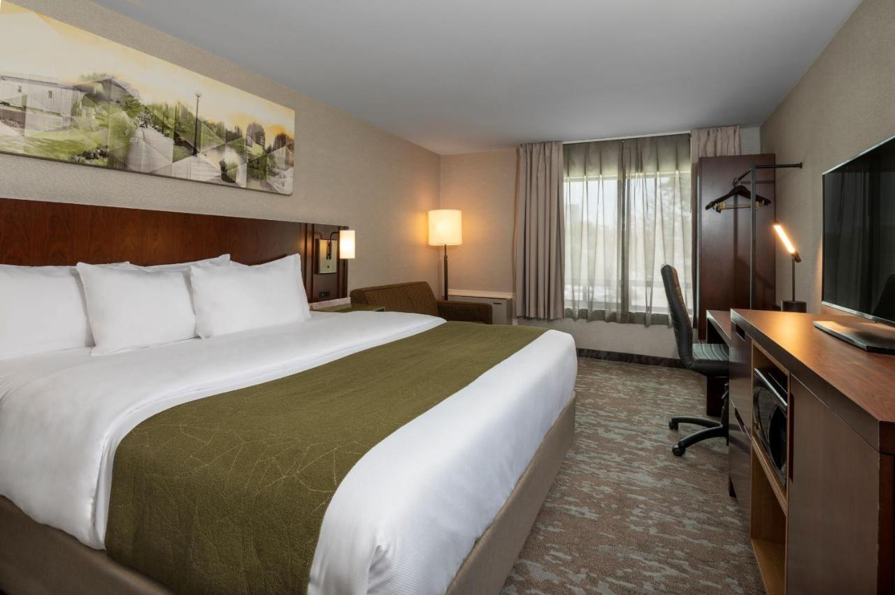 Comfort Inn 3*